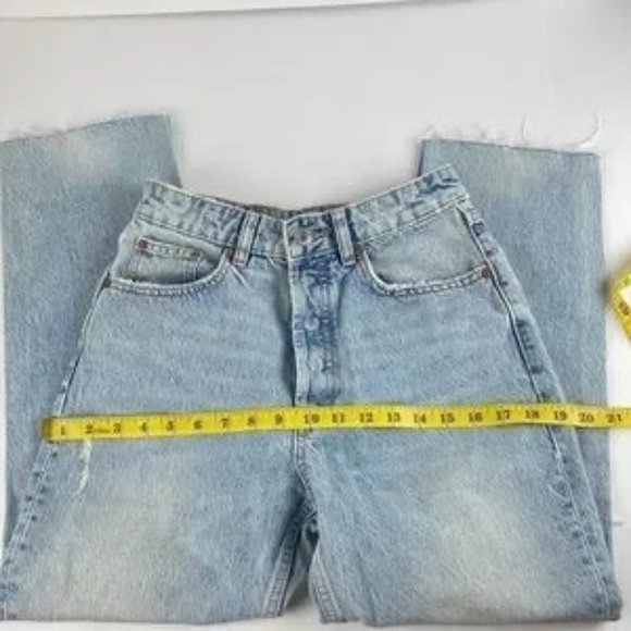 denim jeans - Picture 2 of 4